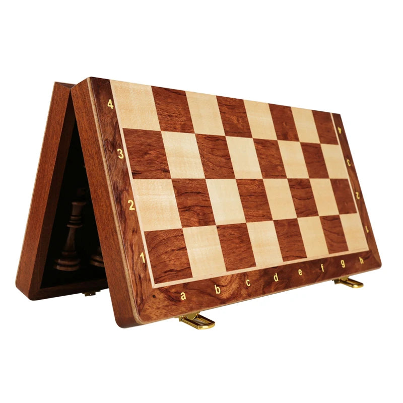 Jeu d'échecs classique en bois