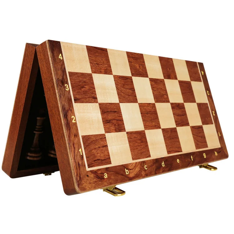 Jeu d'échecs classique en bois